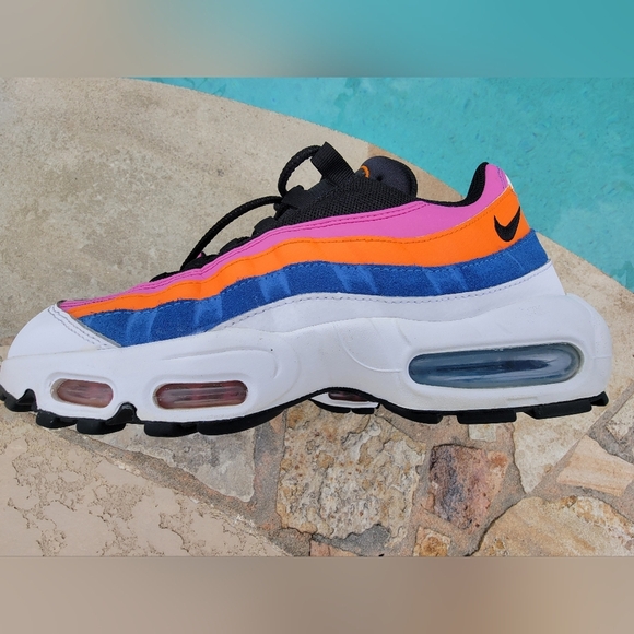 Nike Air Max 95 Mens Running Shoes CW6990-100 Size 9 - Picture 8 of 10